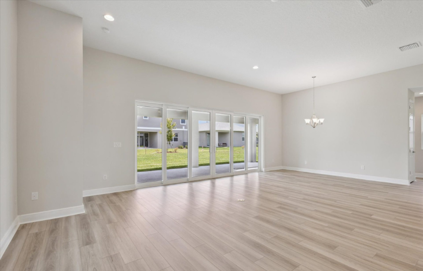 5178 HBWB Living Room