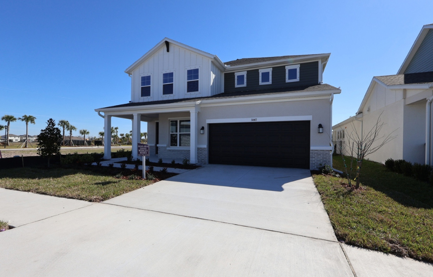 Bradley DW 5067 Exterior