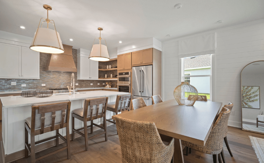 5366 Dining Kitchen.png