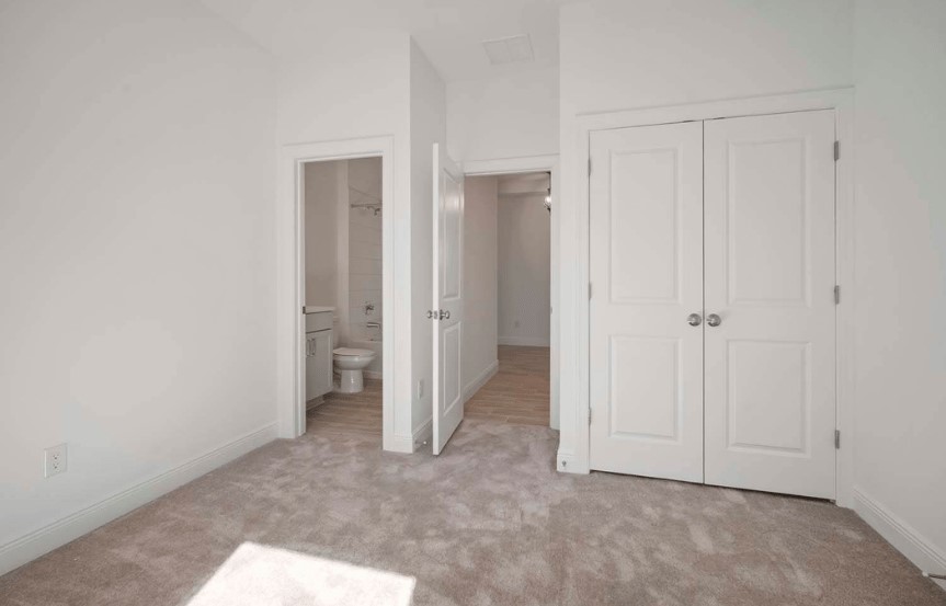 6218 Hidden Branch Dr. Bedroom Bath