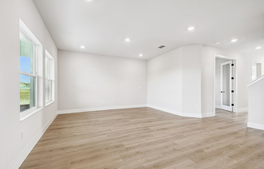 DW 5126 Interior (5)