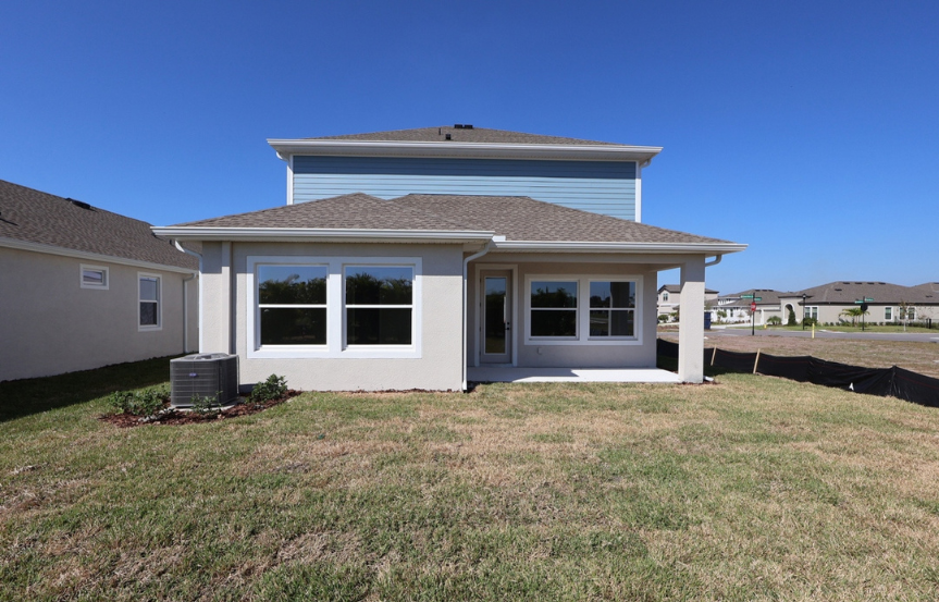 DW 5129 Zander Backyard