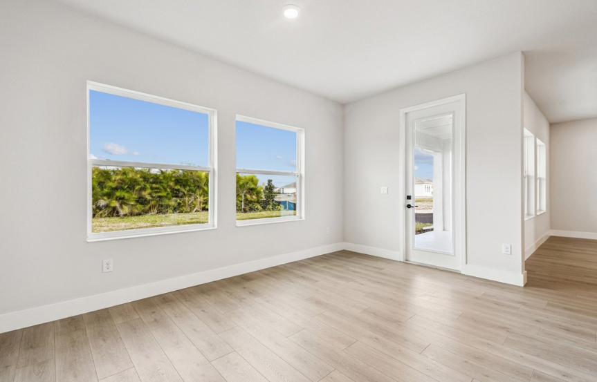 DW 5126 Interior (4)