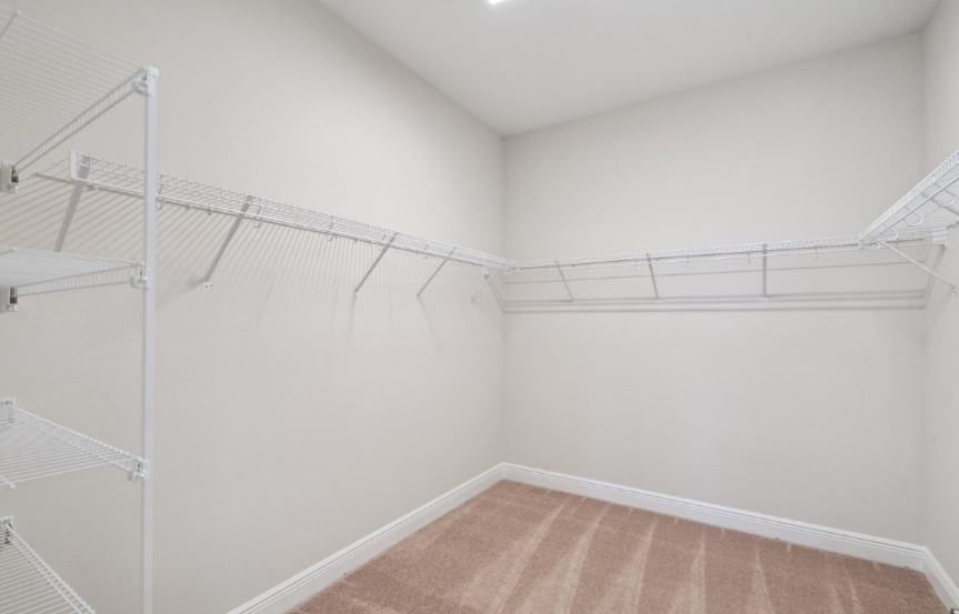 HBWB 5286 Master Closet