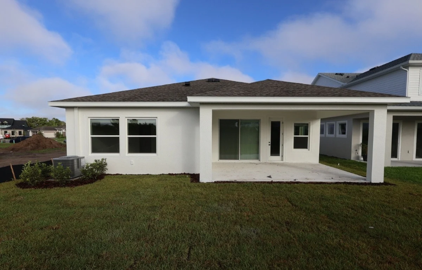 5049 DWH Exterior (1)